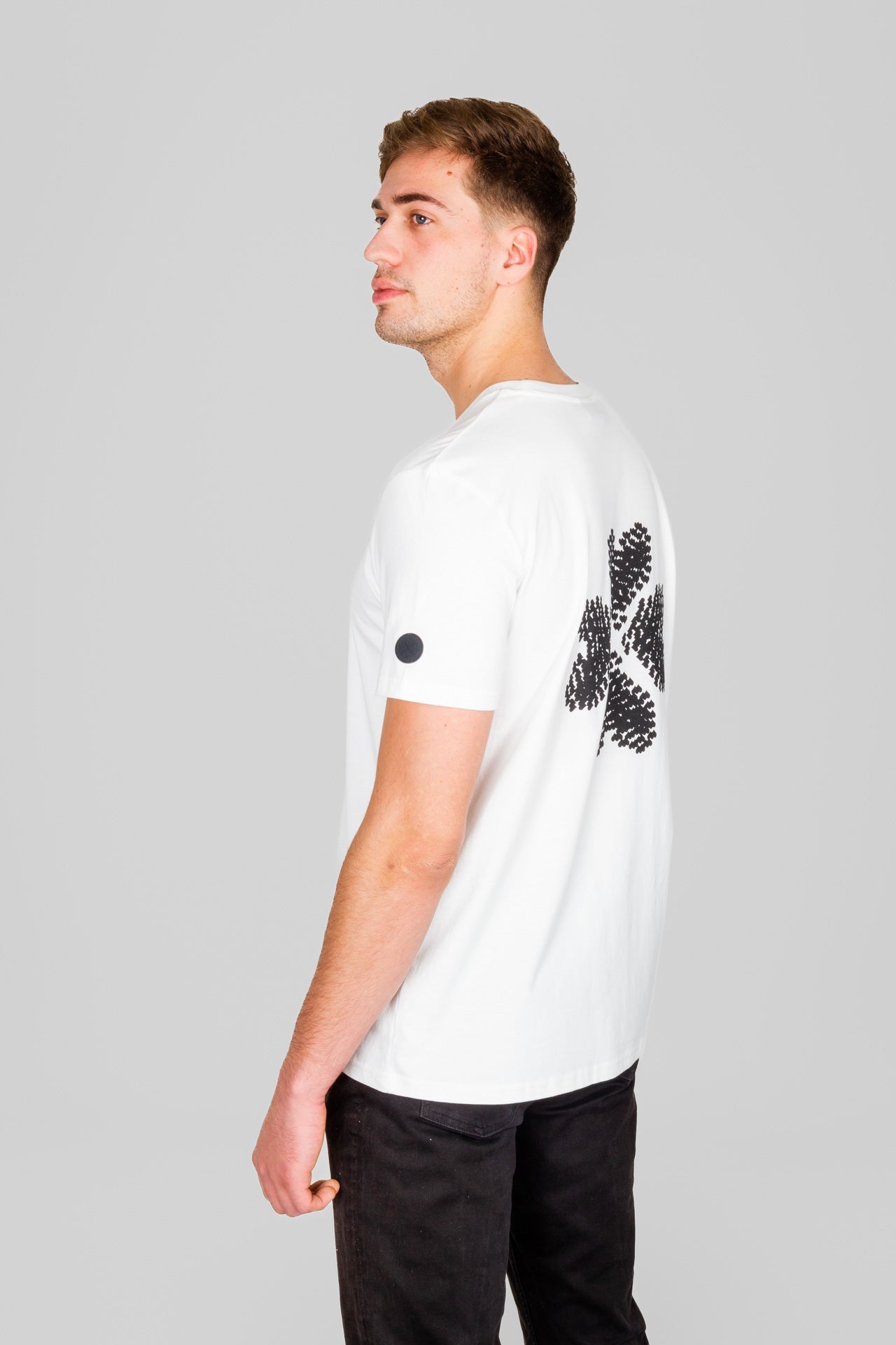 TATUM off white t-shirt biologisch katoen zijkant details
